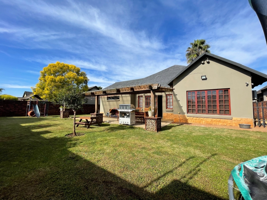 2 Bedroom Property for Sale in Melodie North West